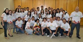 Equipe de voluntários e coordenadores do Intercom Manaus 2013 após apresentação na Assembleia dos Sócios da Intercom 2012, em Fortaleza (CE)